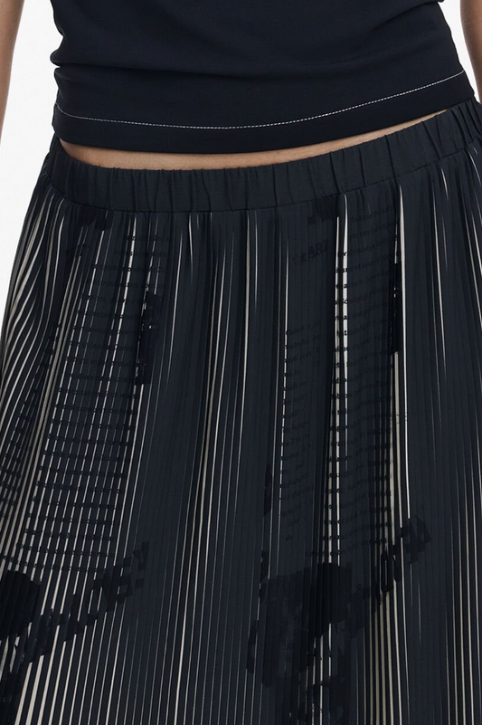Newspaper Midi Skirt - Black