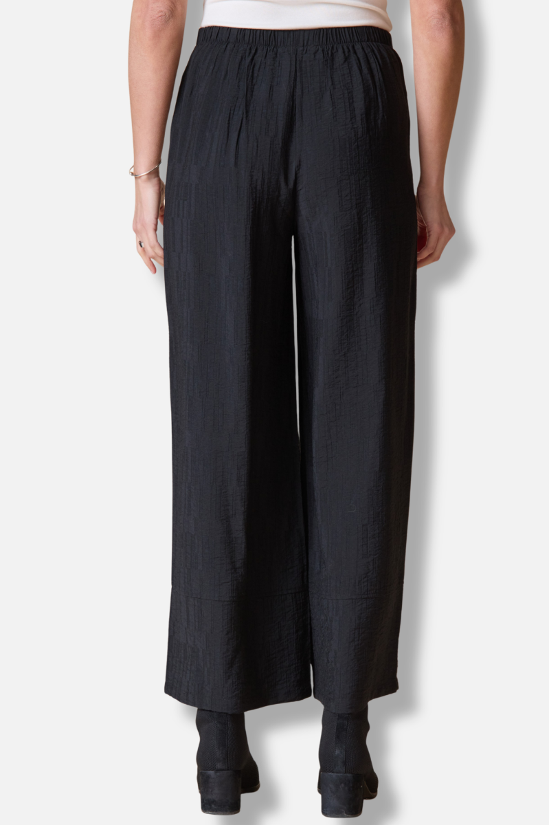 NEED MEASUREMENTS Button Hem Pant - Black Jacquard