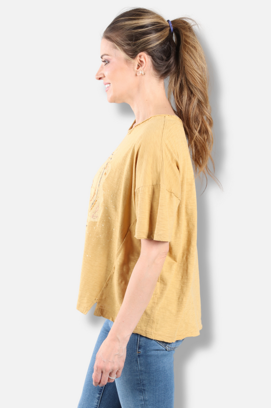 Fluer Tee - Golden Rod