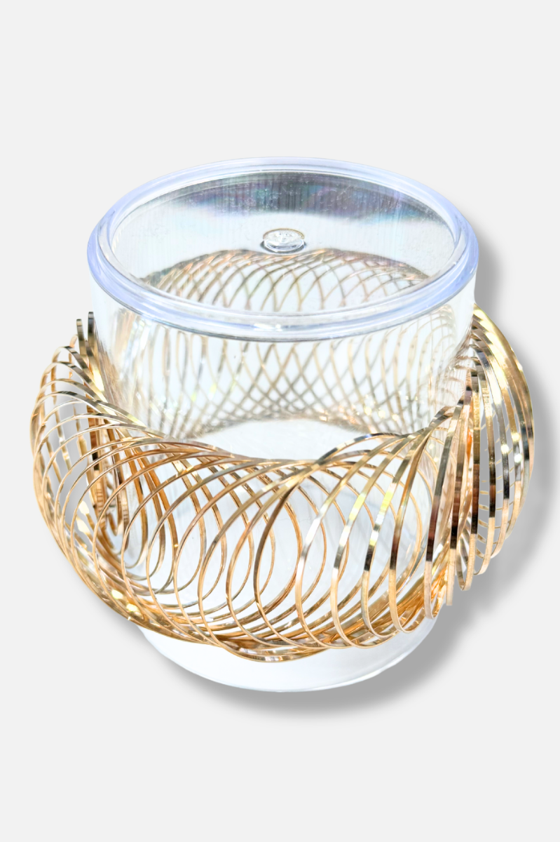Solenne Sculptural Wire Bracelet - Gold