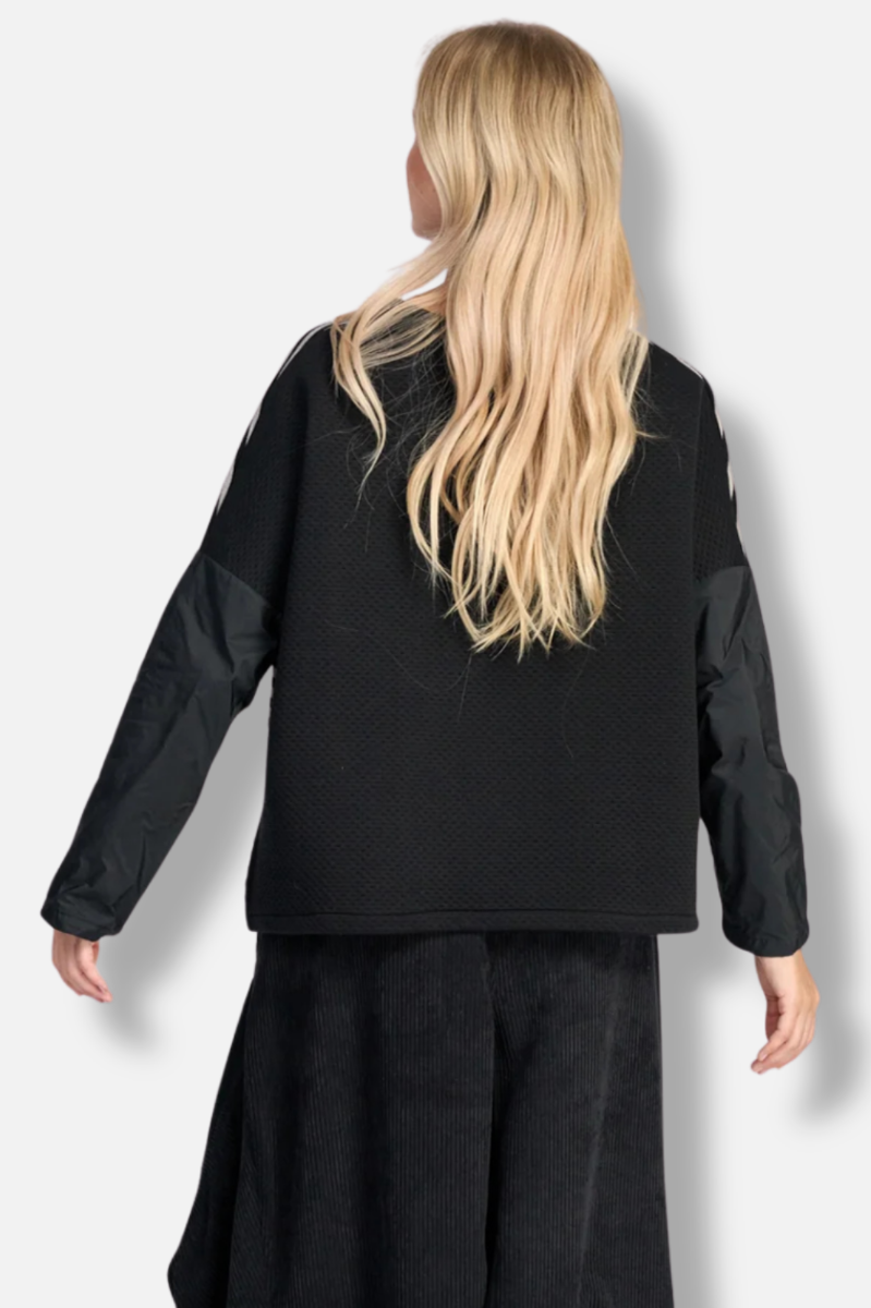 Urban Sund Boxy Top - Black & Cloud Stripe