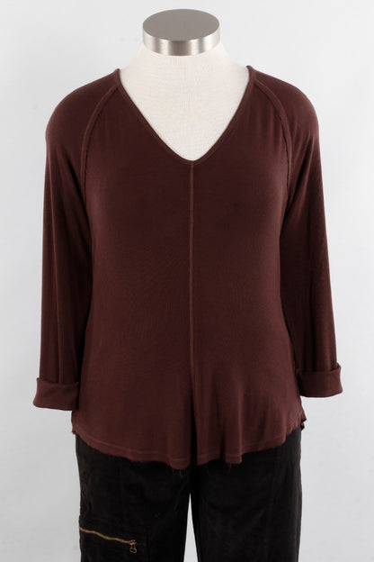 Bryant V-Neck - Sarsaparilla
