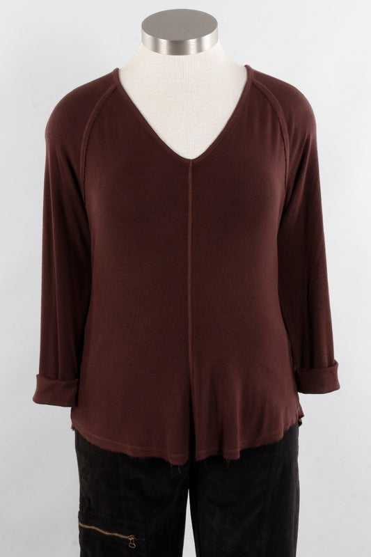 Bryant V-Neck - Sarsaparilla