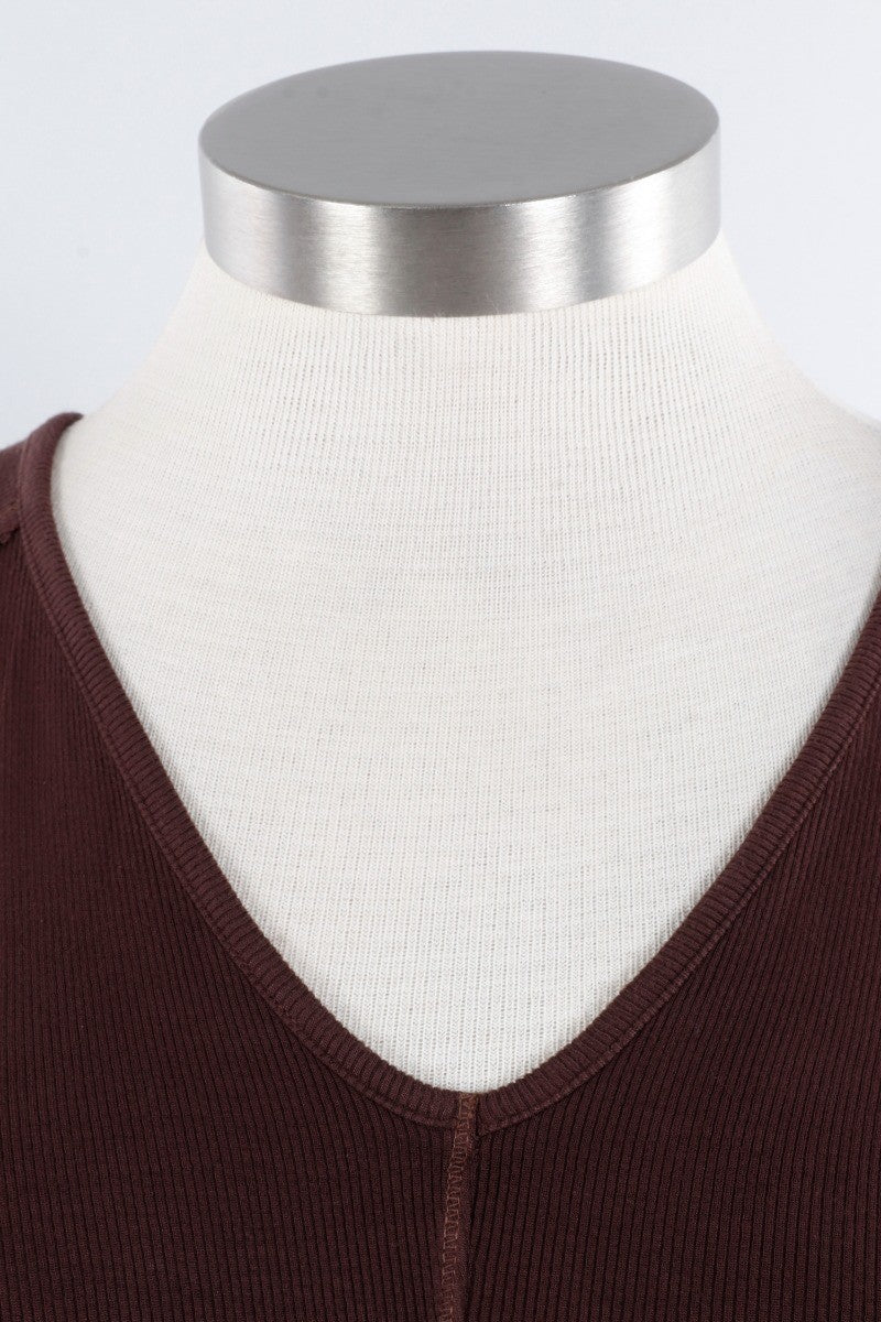 Bryant V-Neck - Sarsaparilla