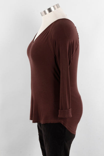Bryant V-Neck - Sarsaparilla