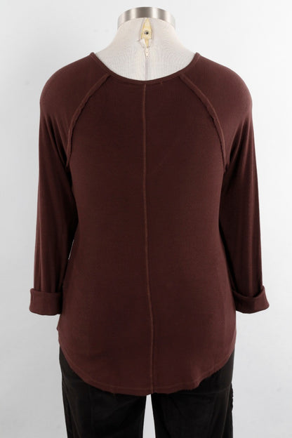 Bryant V-Neck - Sarsaparilla