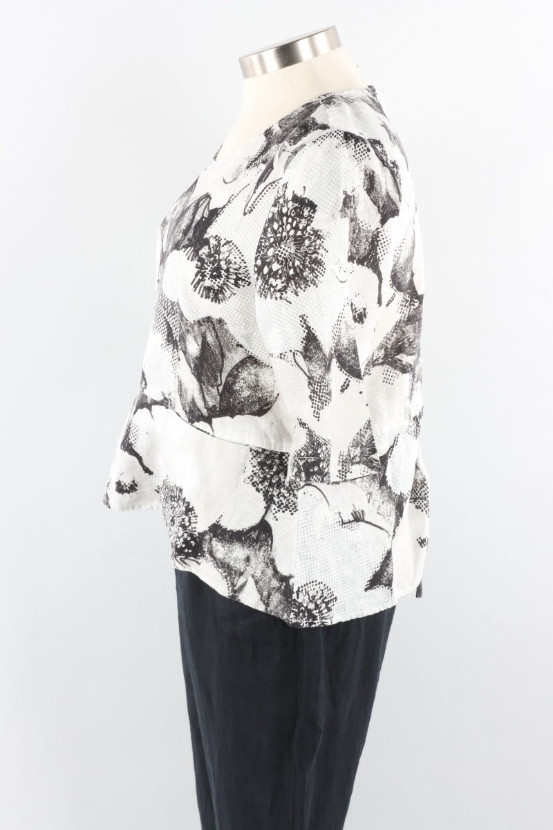 Cinch Pocket Top - Grey Floral Linen