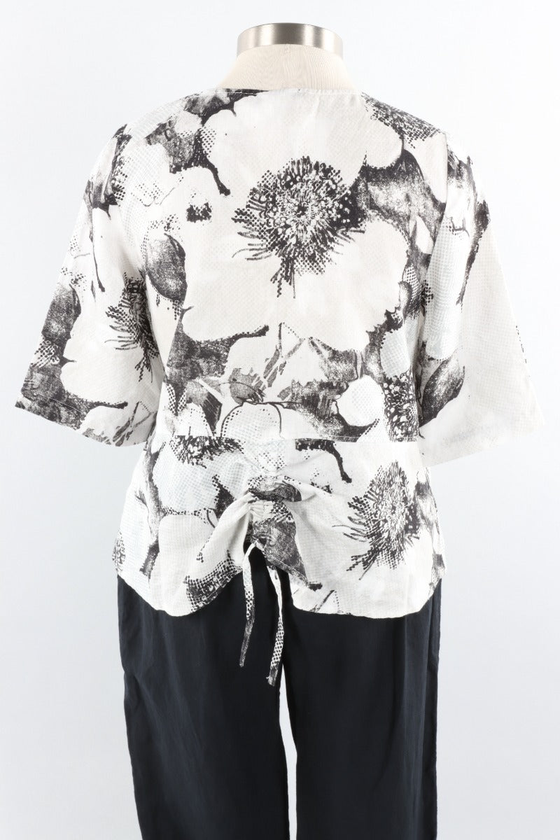 Cinch Pocket Top - Grey Floral Linen