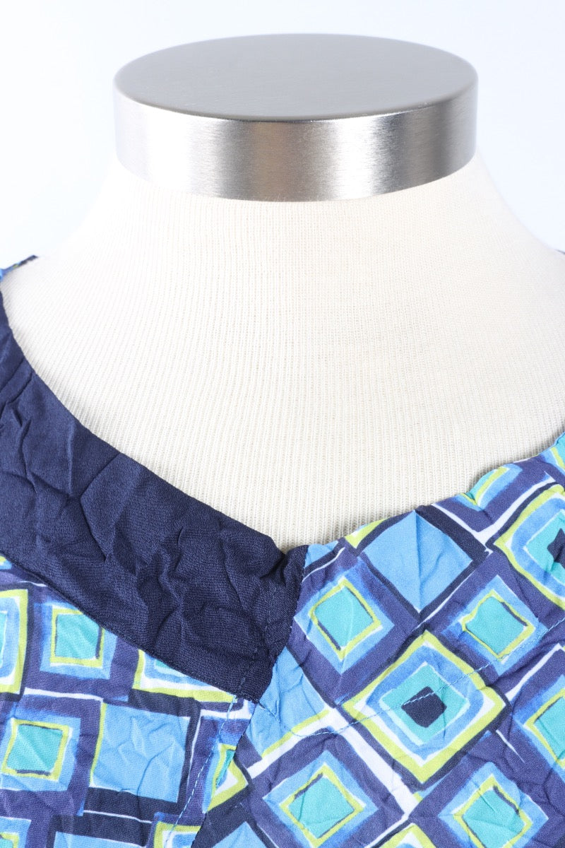 Bias Pullover - Lime Squared Up