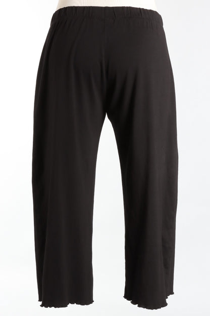 Lettuce Edge Crop Pant Plus - Black