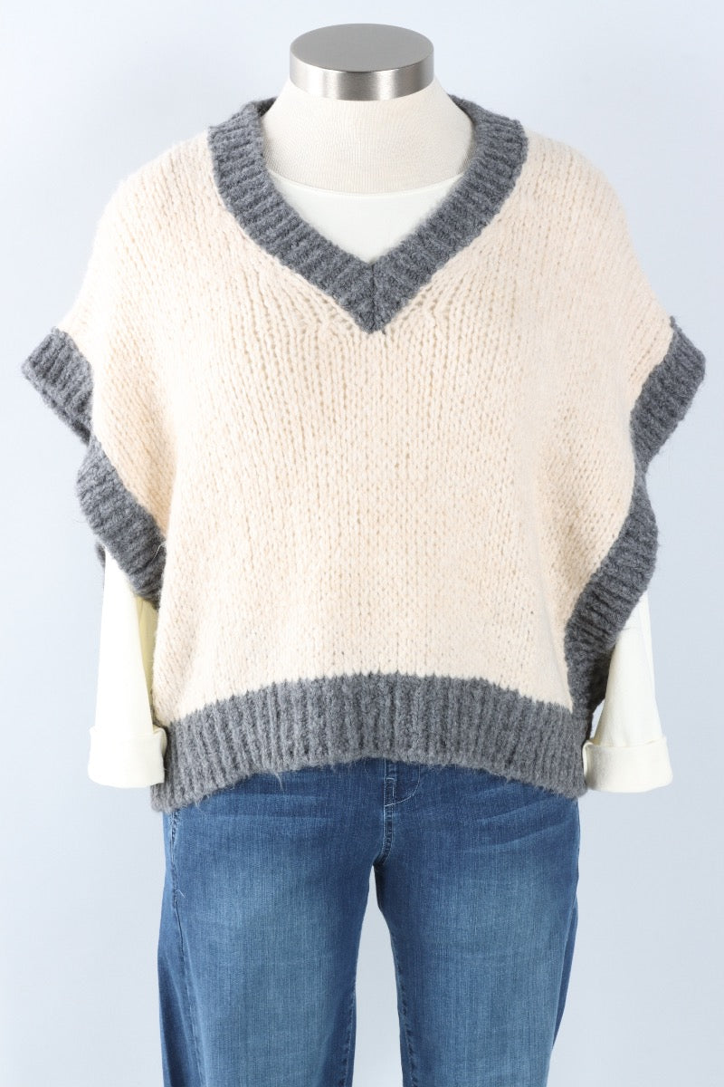 Contrast Trim Vest - Ivory & Grey