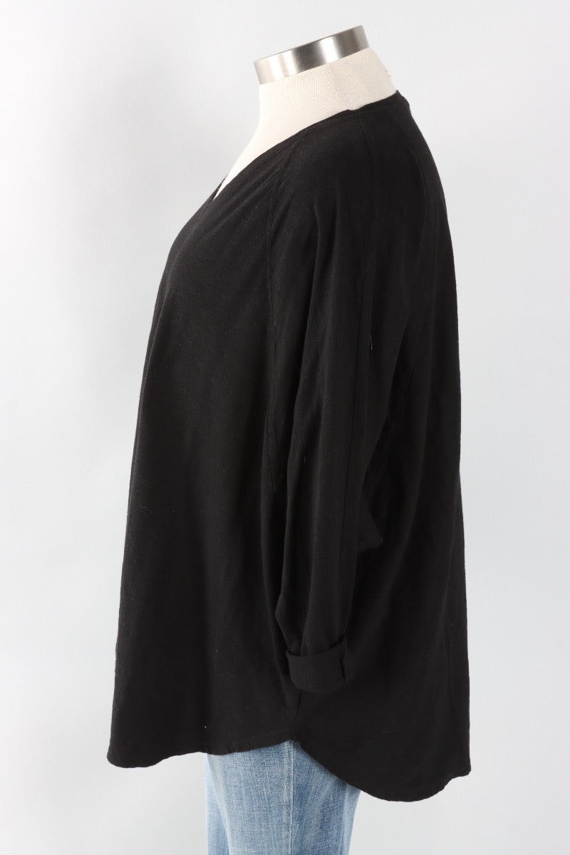 Fawbush's Only! Osize V-Neck - Black