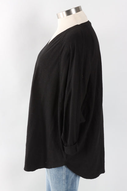 Fawbush's Only! Osize V-Neck - Black