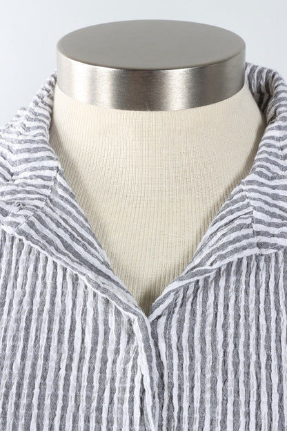 Sleeveless Shirt - White Stripe Crinkle
