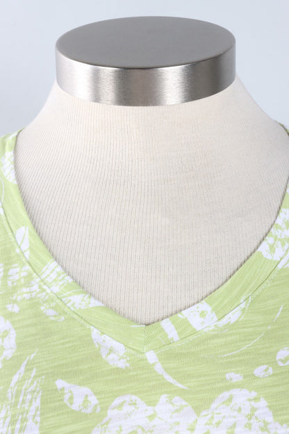 V-Neck Tee - Kiwi Vintage Scroll