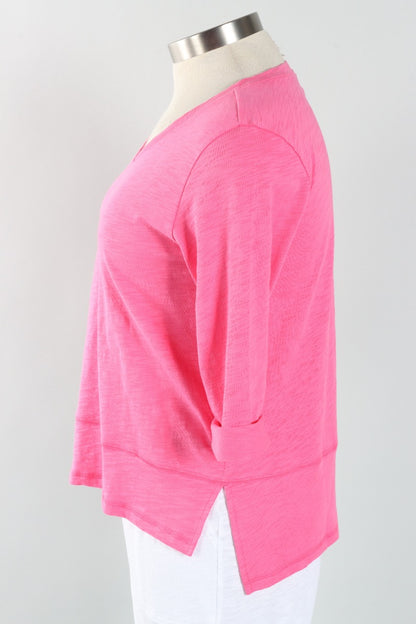 Easy V Tee - Cosmo
