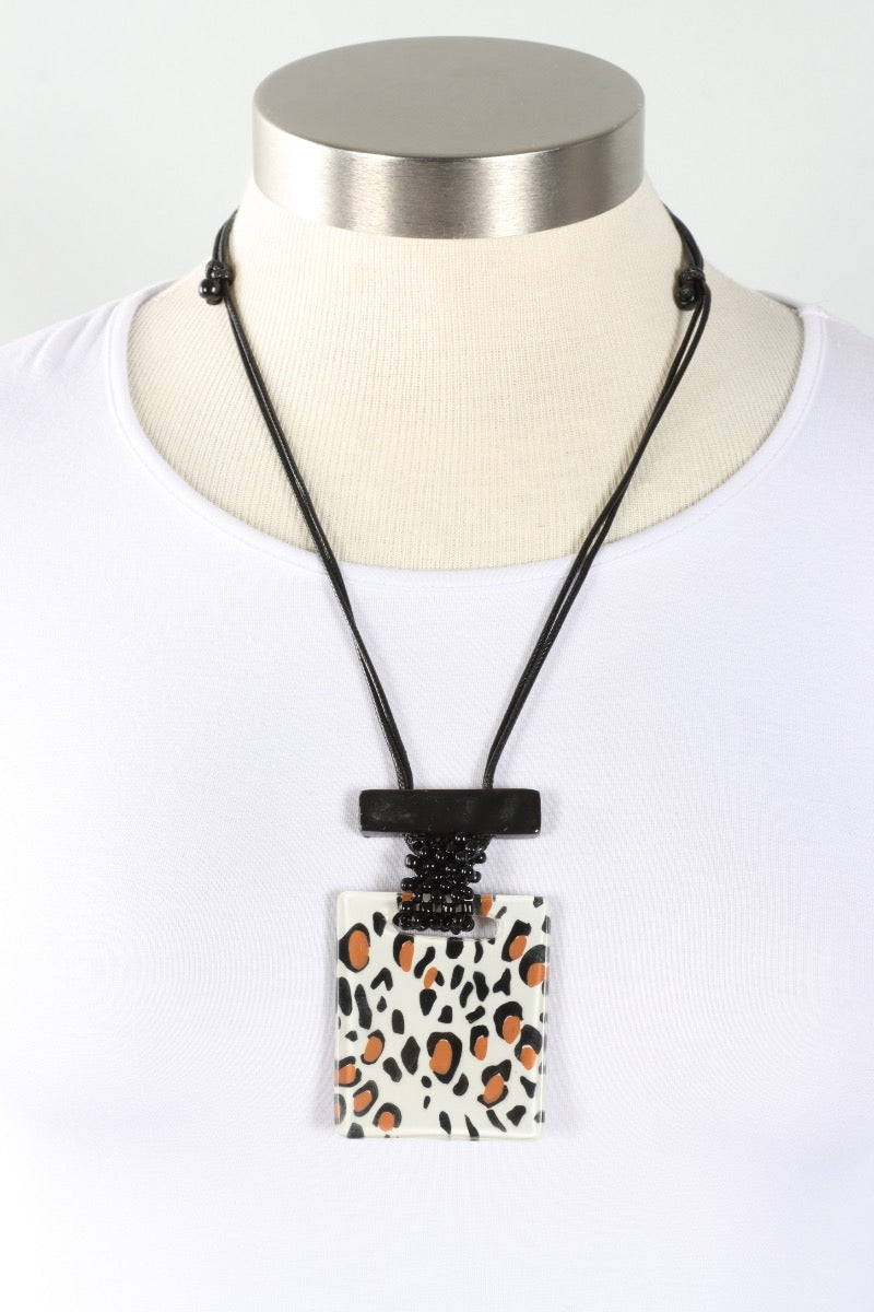 Leopard Pendant Necklace - Black