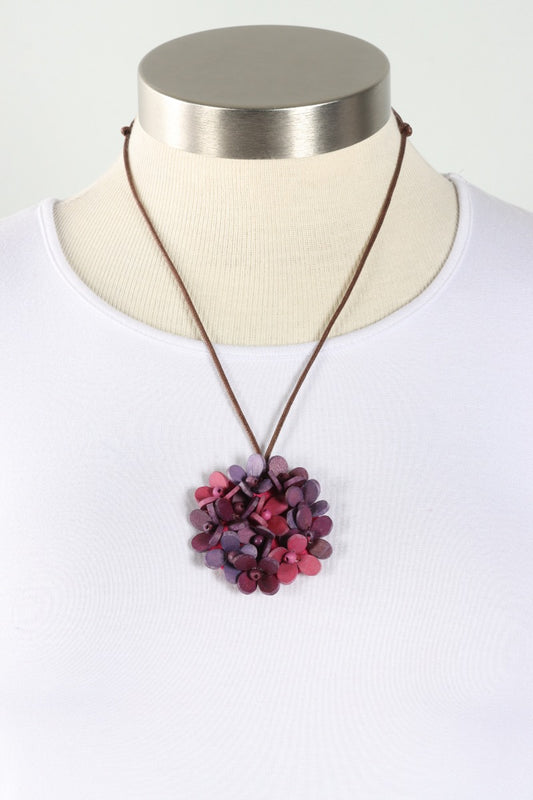 Tansy Flower Necklace - Magenta