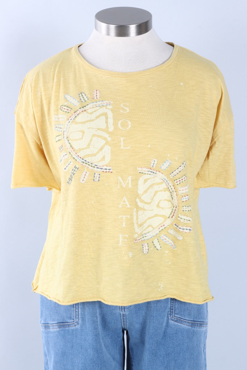 Melina Tee - Mellow Yellow