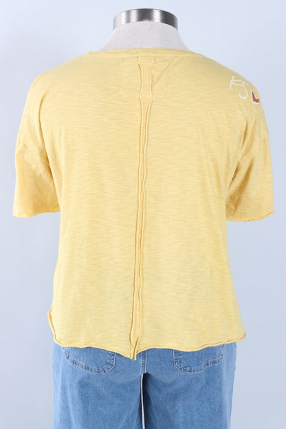 Melina Tee - Mellow Yellow