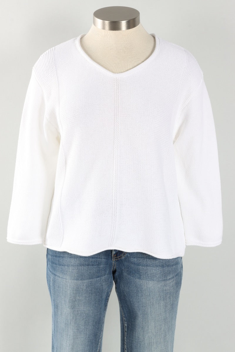 Tidal V-Neck - White
