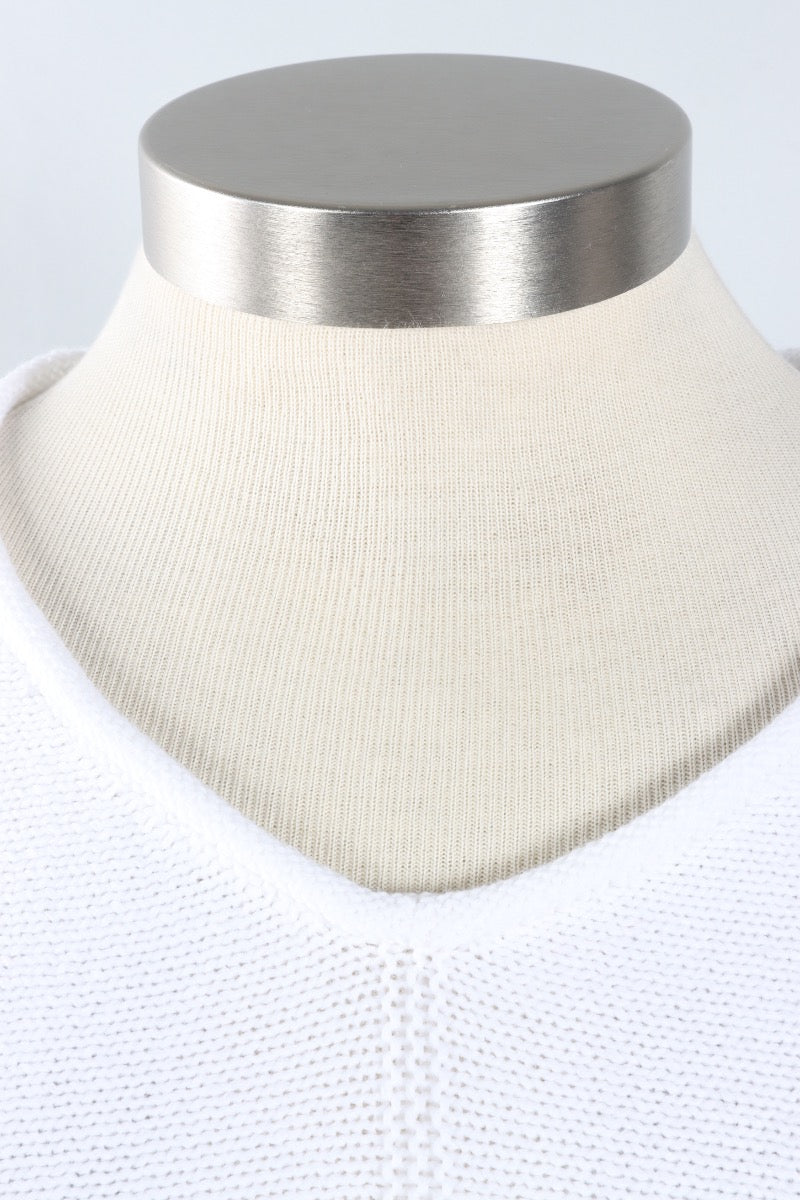 Tidal V-Neck - White