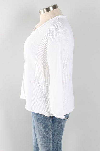 Tidal V-Neck - White