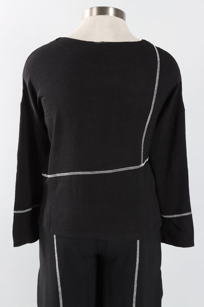 Airflow Contrast Stitch Top Plus - Black & White