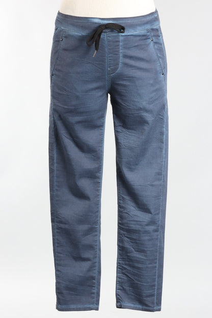Washed Stretch Jean - Navy