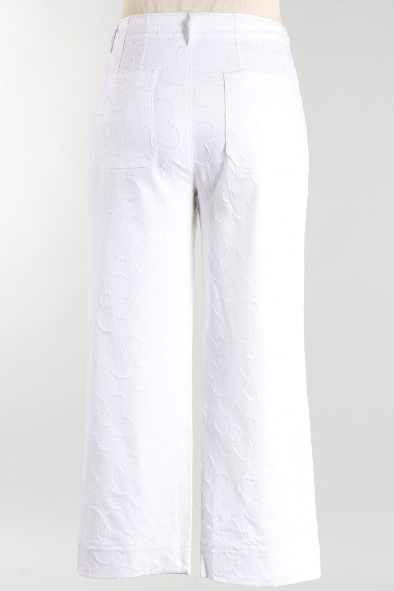 Etched Flower Crop Jean - White