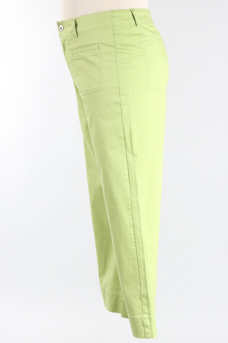 Refreshed Crop Jean - Leaf