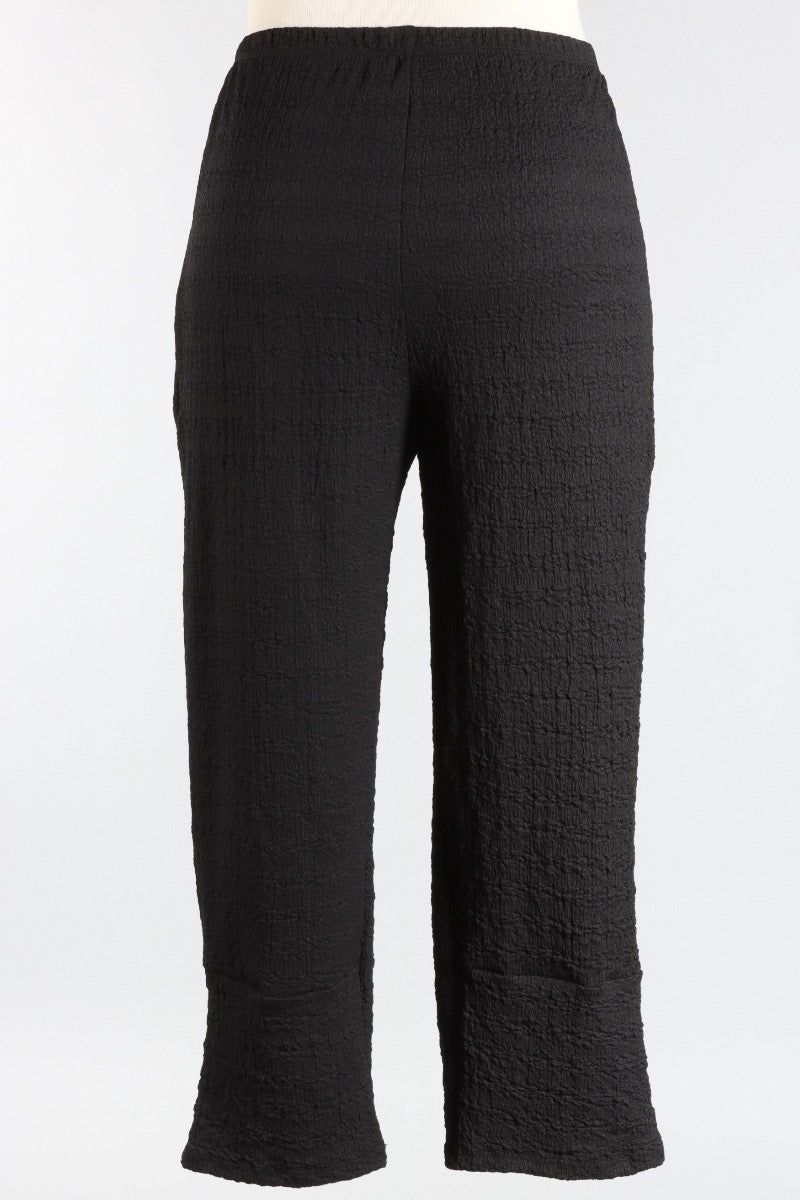 Straight Capri Pant - Black