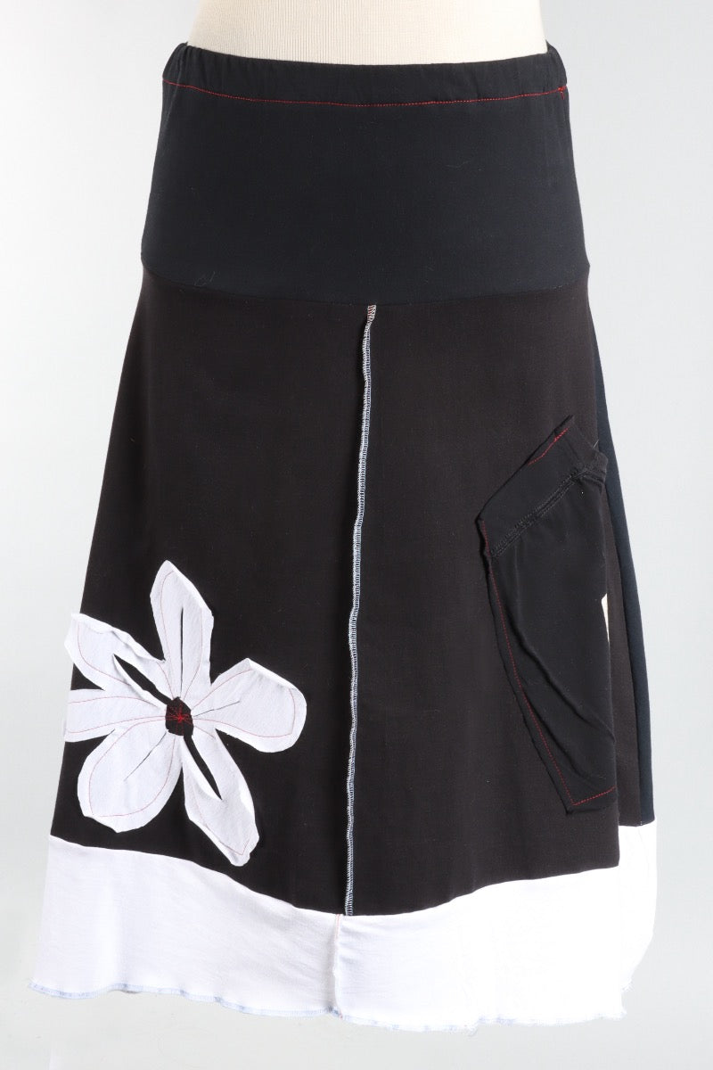 Big Flower Skirt - Black #3
