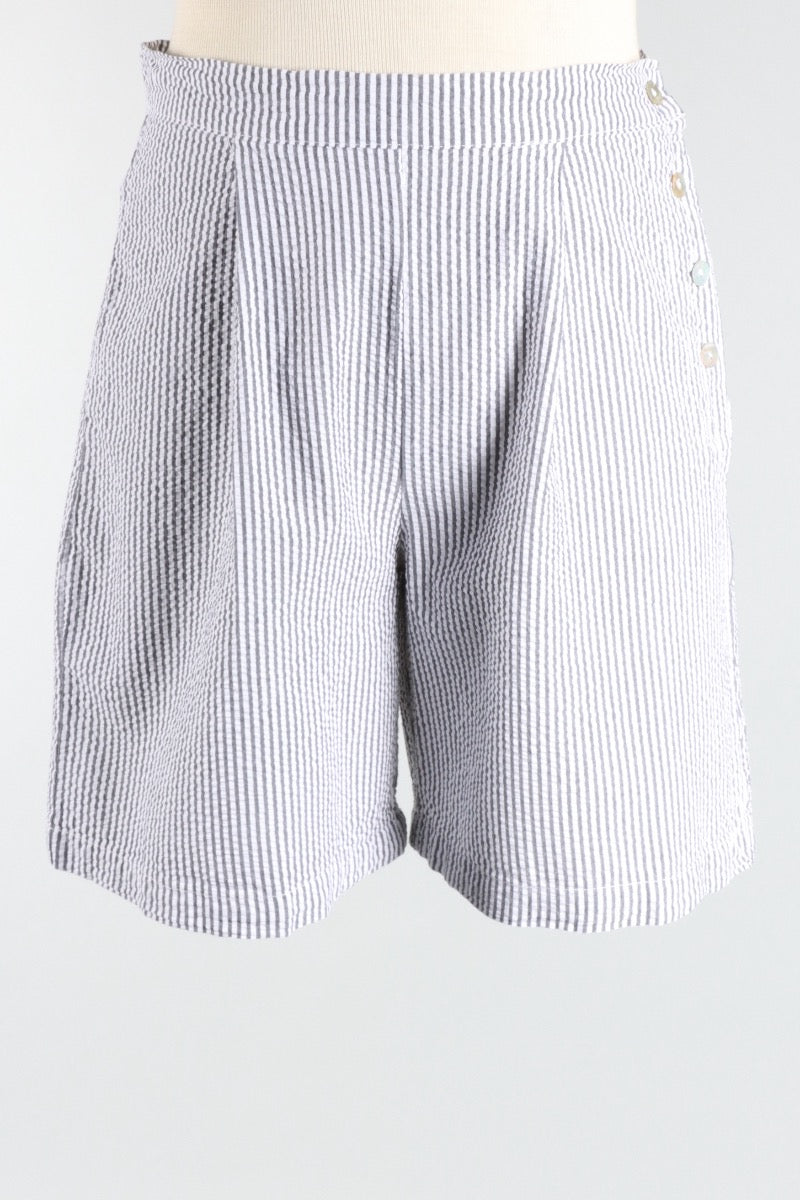 Button Shorts - Cream Stripe Seersucker