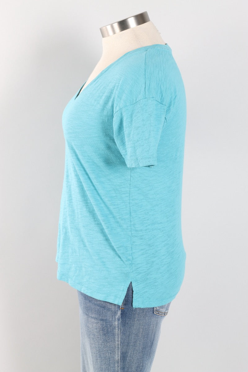 V-Neck Boxy Tee - Aqua Mist