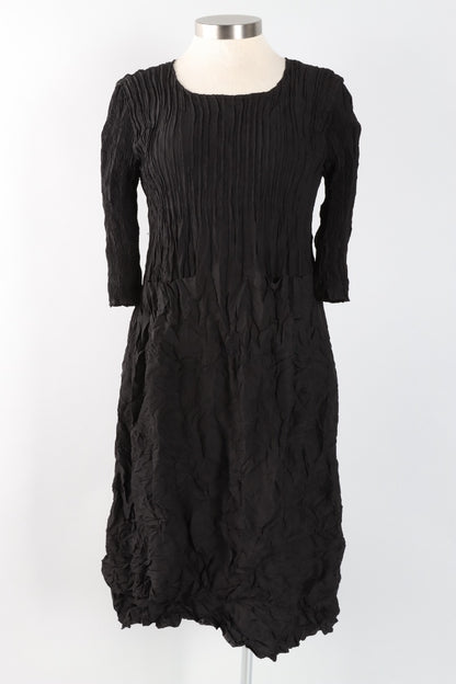 3/4 Sleeve Smash Pocket Dress - Black