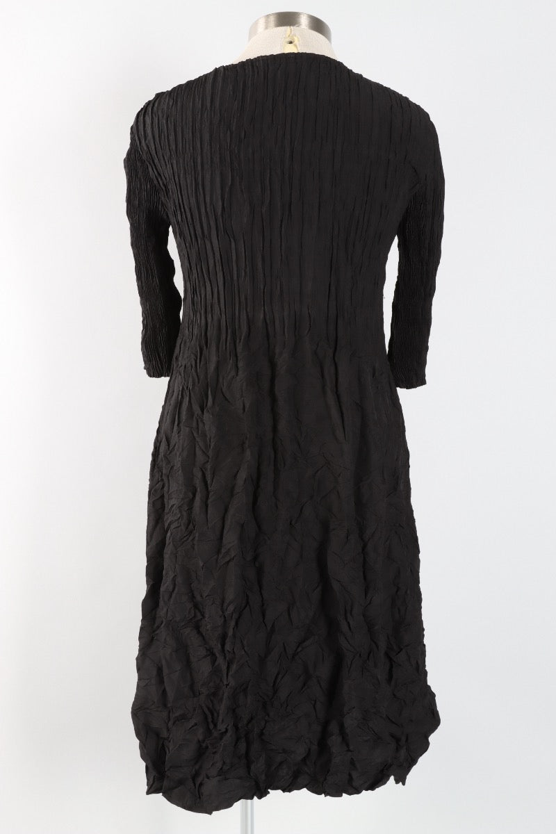 3/4 Sleeve Smash Pocket Dress - Black