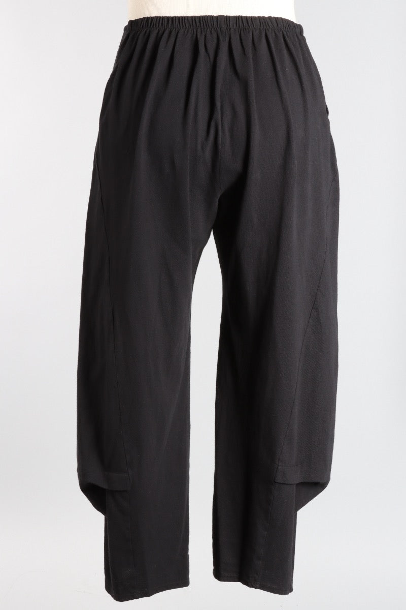 Barrel Crop Pant - Black
