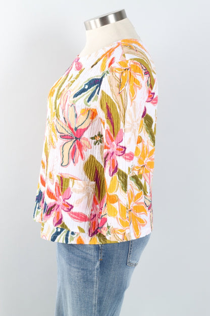 Button Detail Top - Floral