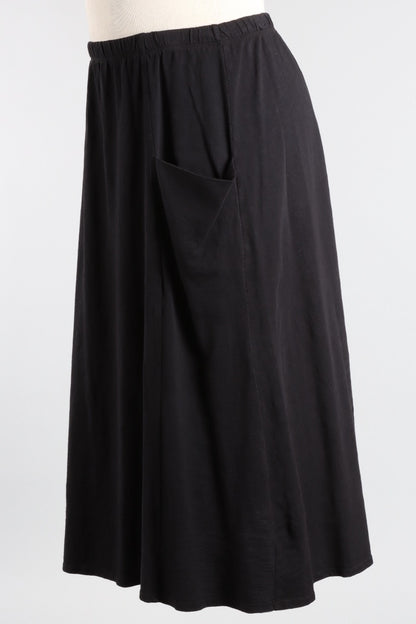 Side Pocket Skirt - Black