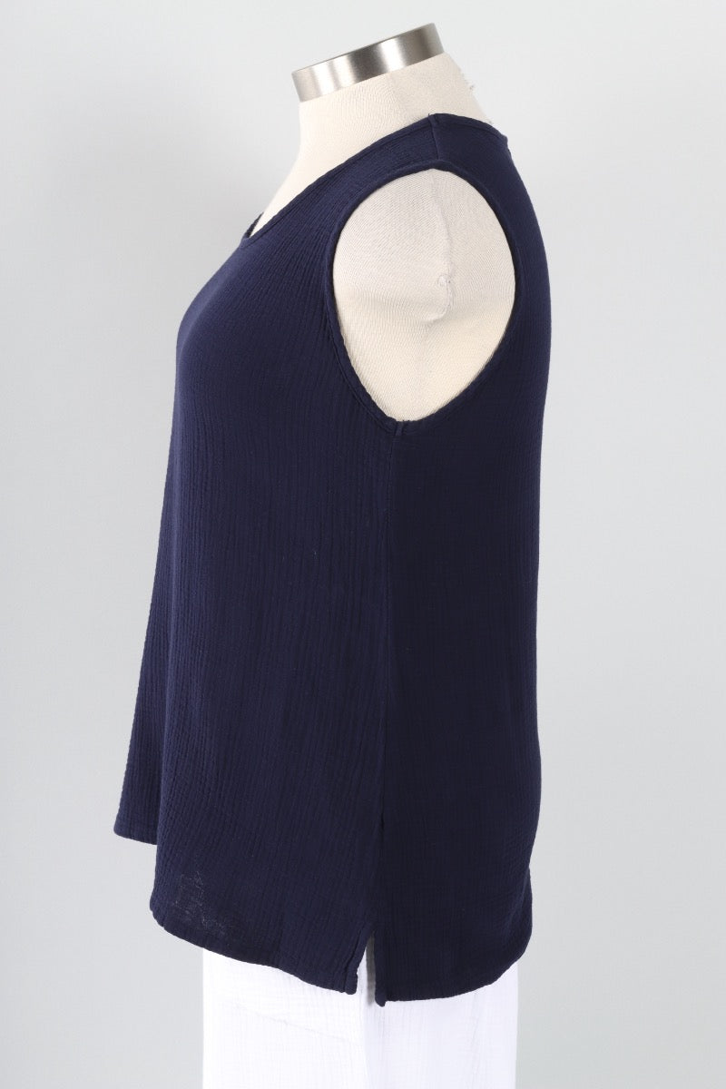 Gauze Scoop Neck Tank Plus - Navy