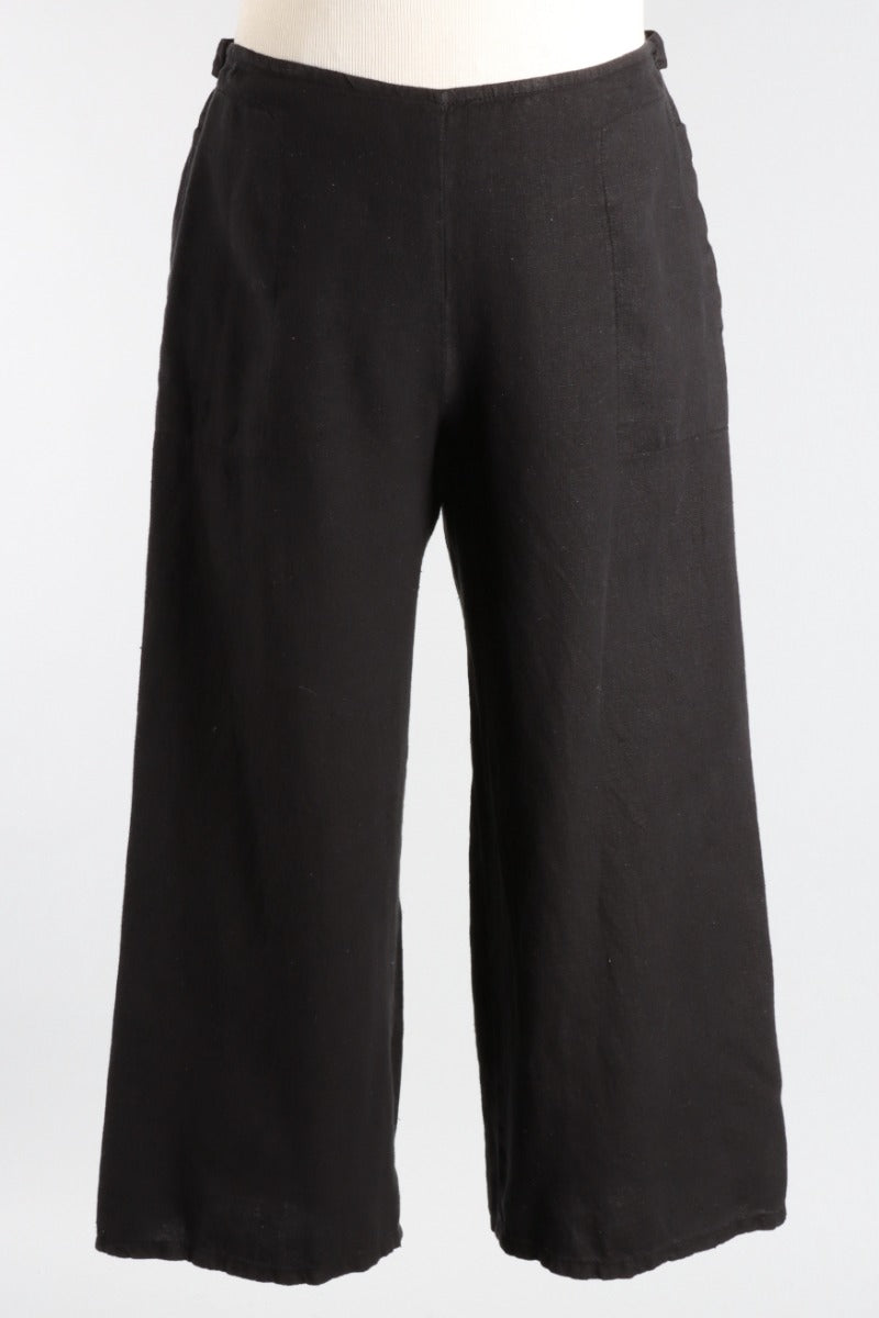 Flat Front Crop Pant - Black