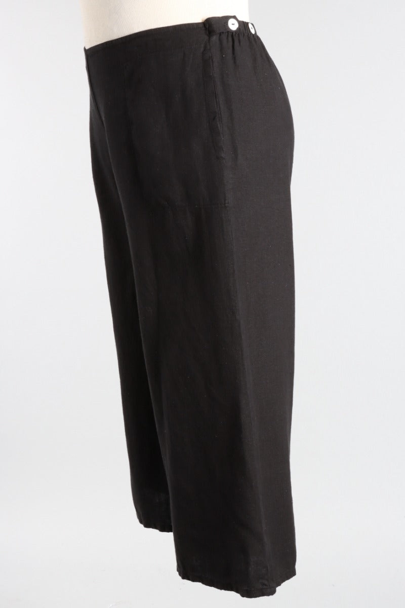Flat Front Crop Pant - Black