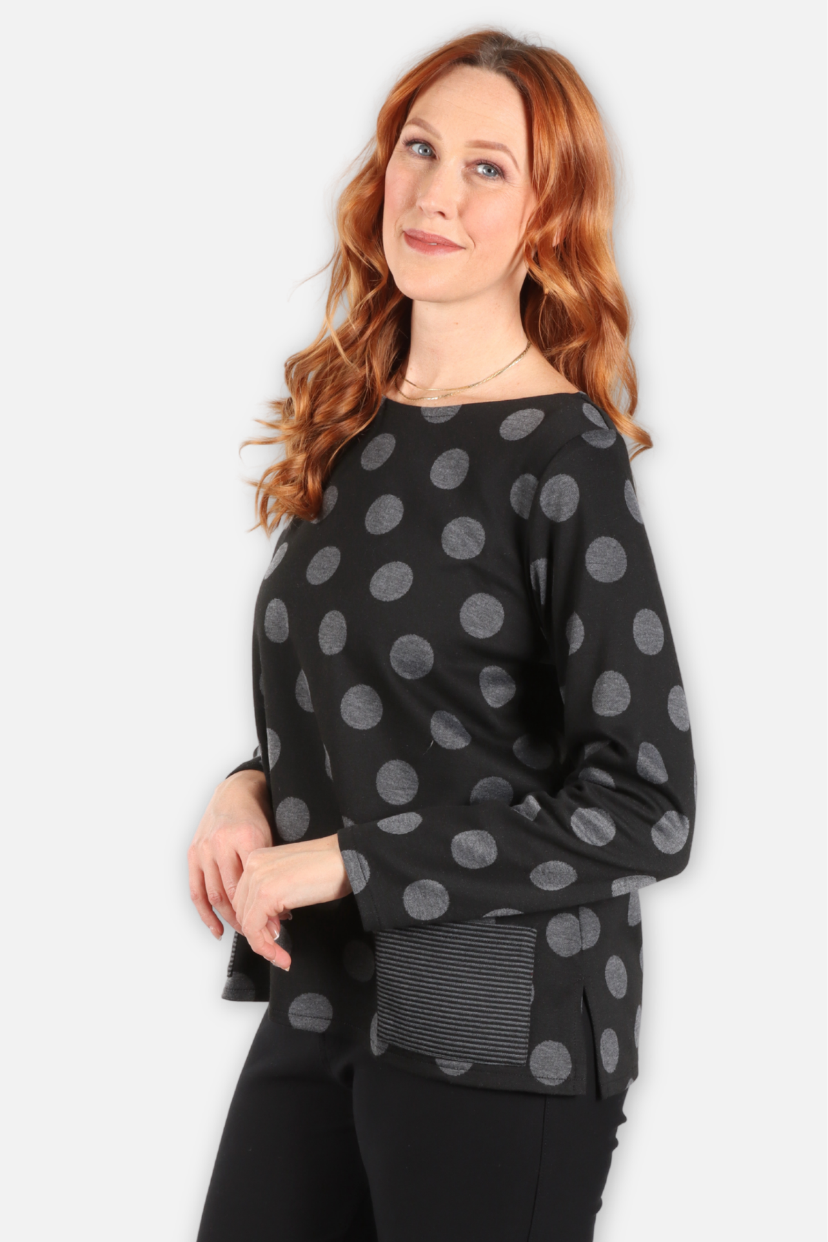 Be Spotted 2 Pocket Tee - Charcoal & Black