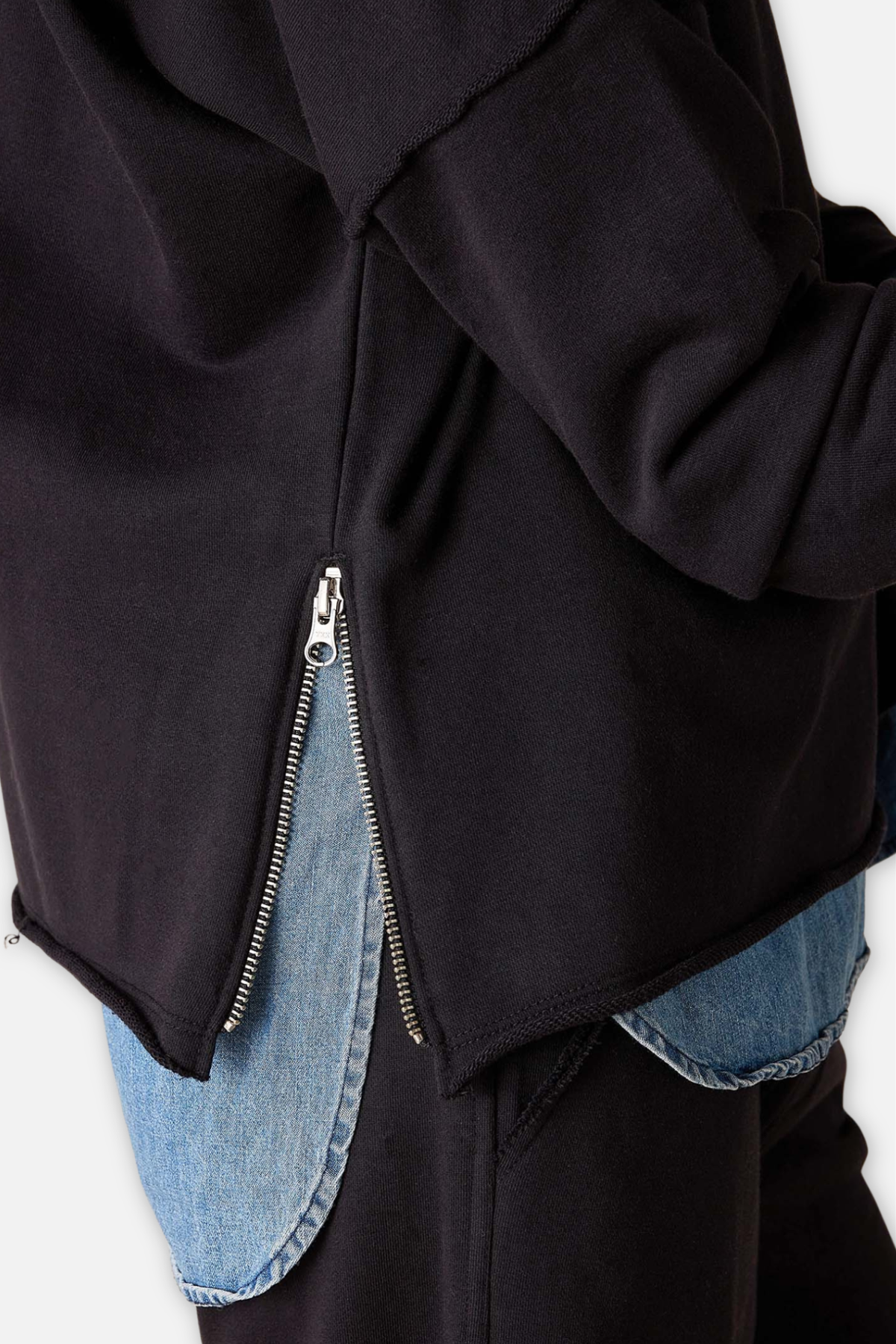 Frenchie Zip Side Crewneck - Black