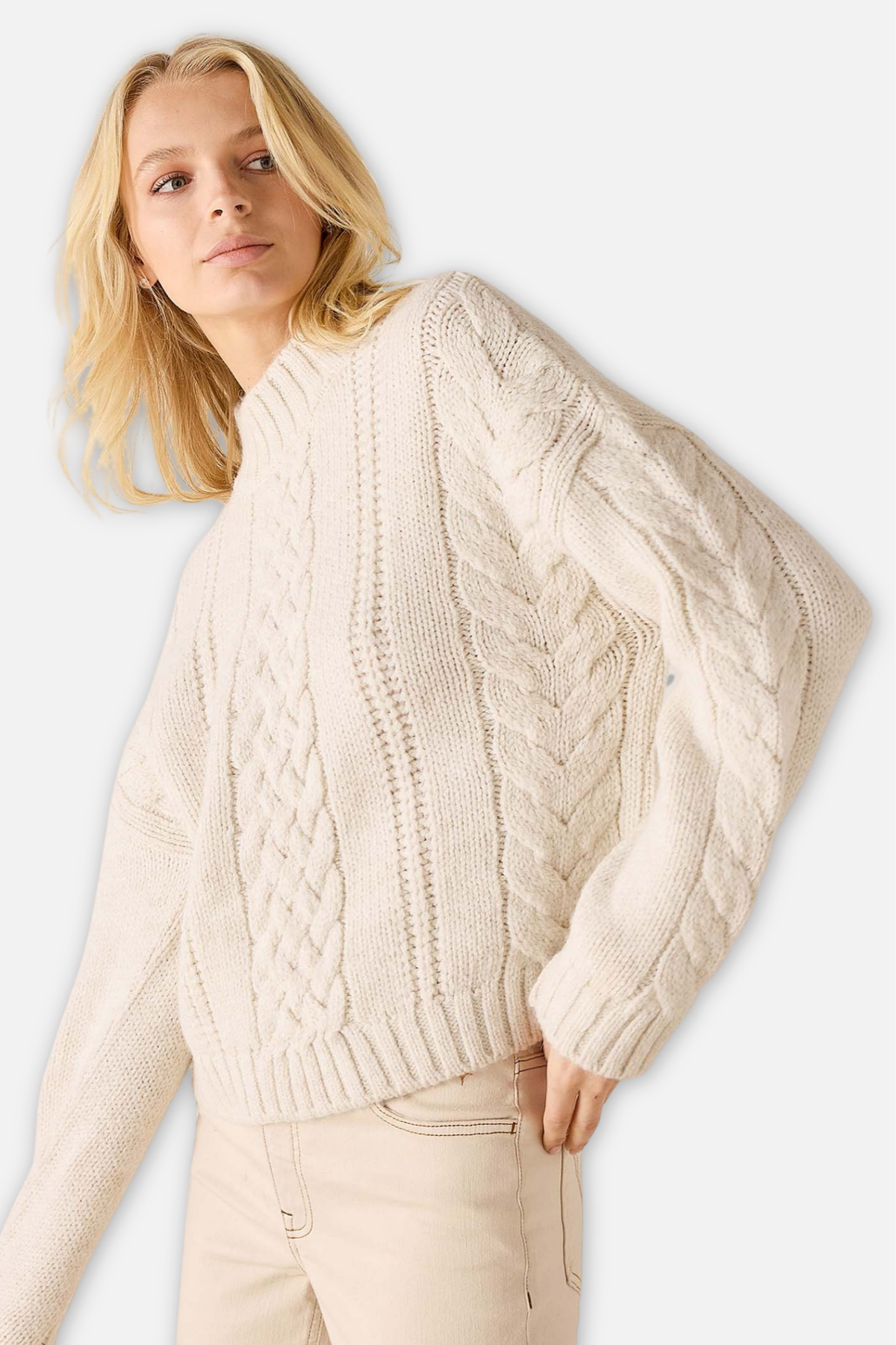 Edinburgh Cable Sweater - Cream