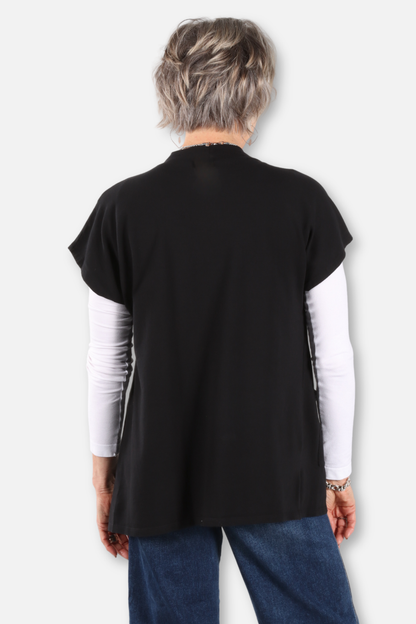 Short Sleeve Front Pocket Vest Plus - Black