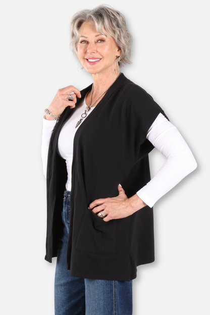 Short Sleeve Front Pocket Vest Plus - Black