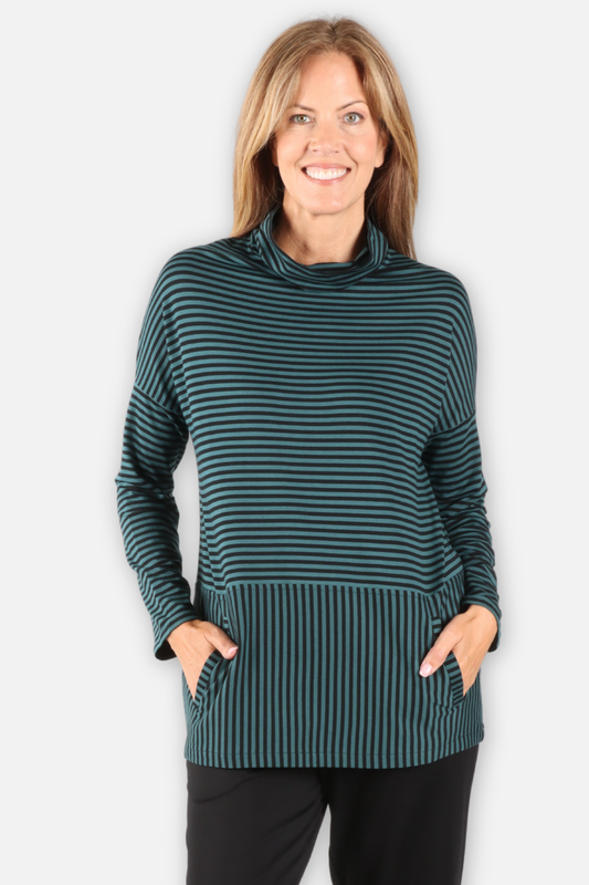 Cowl Pocket Pullover - Black & Teal