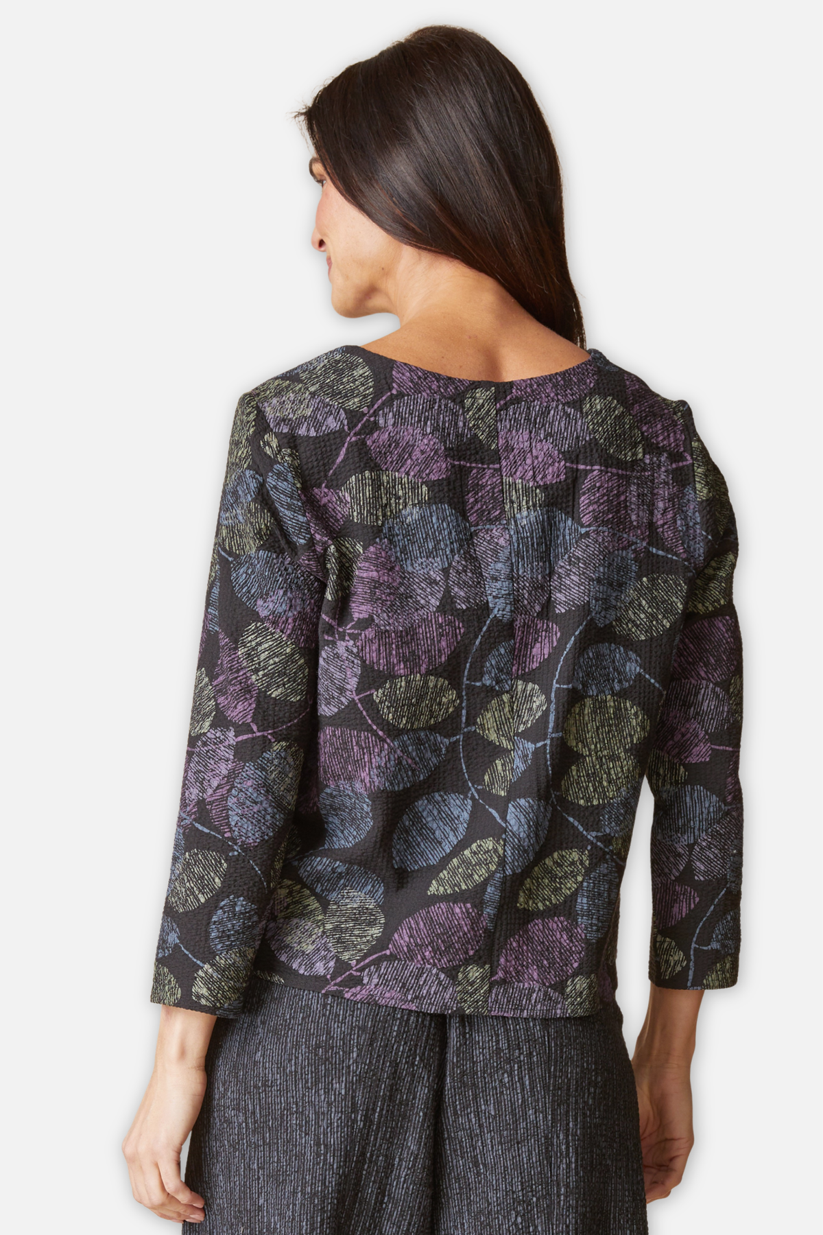 Pleat Top - Black Crinkle Crepe Scattered Leaves